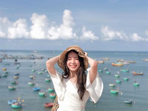 Thuê xe Phan Thiết - Sài Gòn - Mũi Né. Minh Hân  - Hotline: 0833300621 